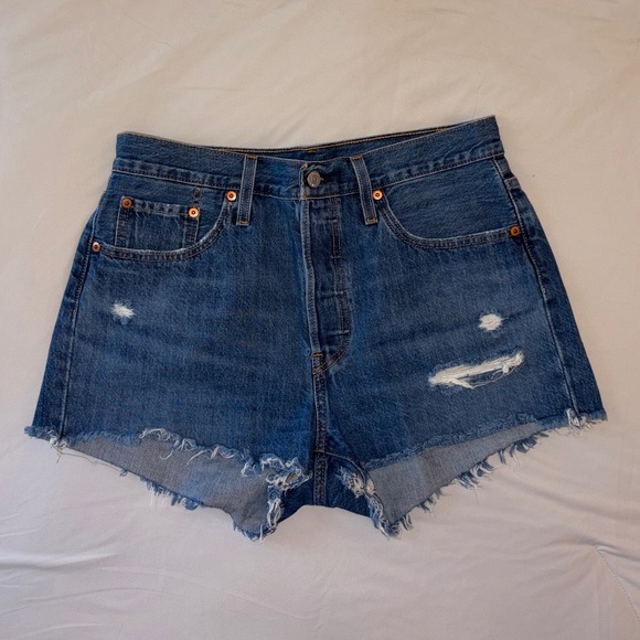 Levi’s 501 original high rise shorts - Picture 5 of 5